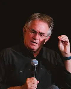 Hart Hanson